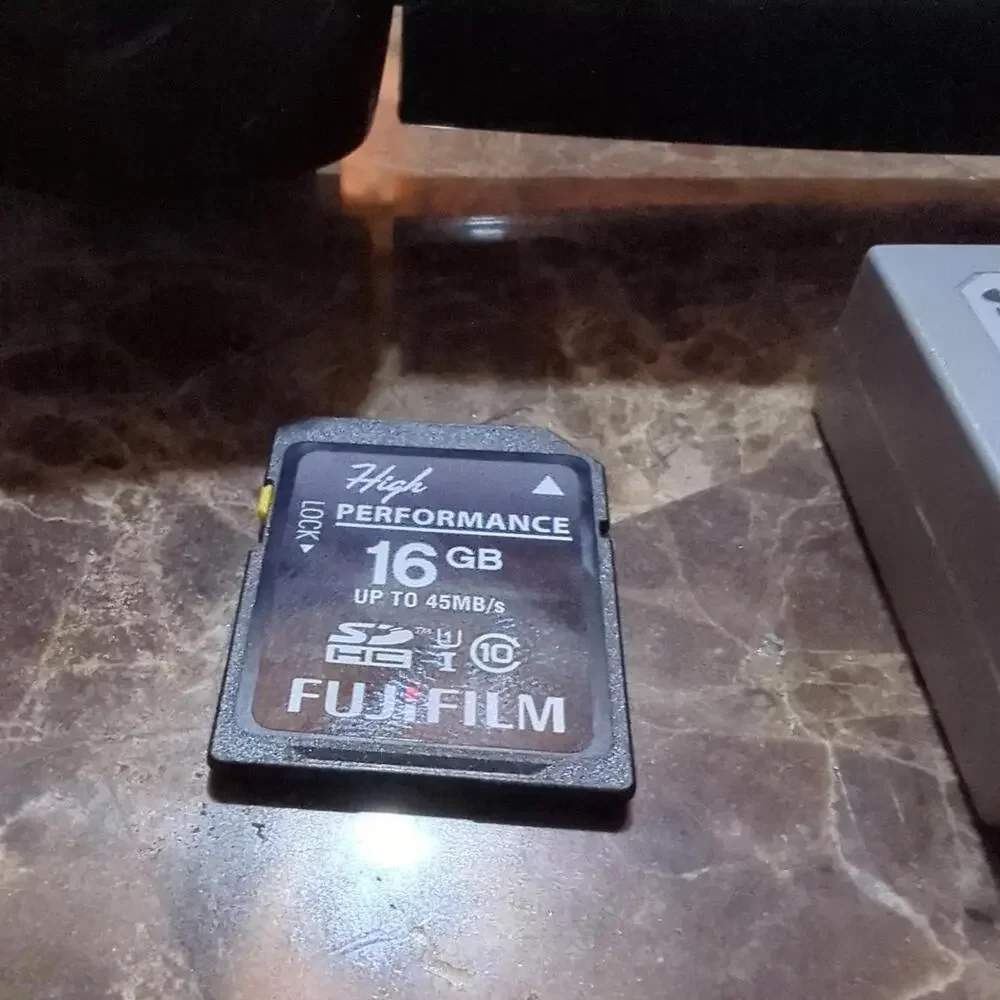 Samsung Digital  CamCorder SC- MX10 W/O Charger